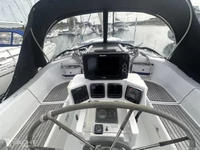 Beneteau Oceanis 351 2