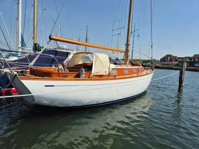 1697 Fantasi 30 Boat for Sale in Birdham 2
