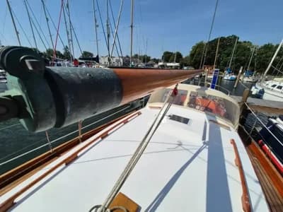 1697 Fantasi 30 Boat for Sale in Birdham 3