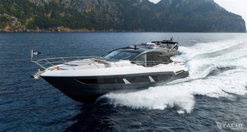 Sunseeker Sport Yacht 75