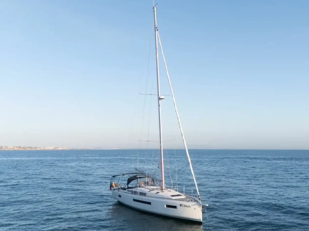 2022 Jeanneau Sun Odyssey 490 Boat for Sale in Cascais