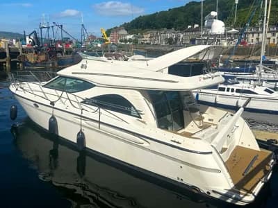 1997 Maxum 4600 SCB Boat for Sale in Rhu 2