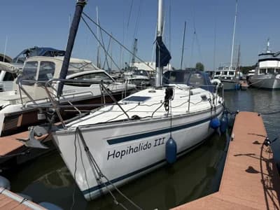 Bavaria 32 Holiday 2