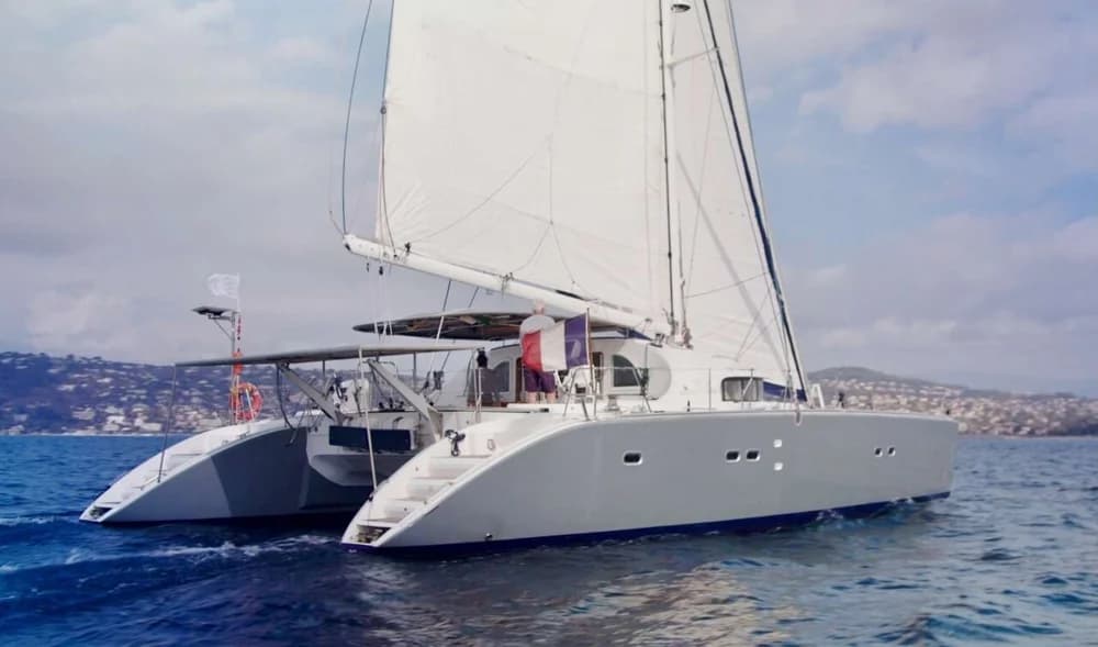 Lagoon 570