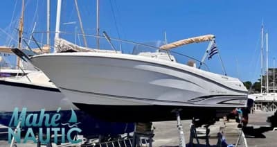 Jeanneau Cap Camarat 7.5 CC 2