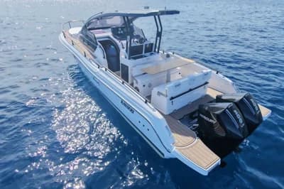 2025 Ranieri Sauvage 34 | 10m 2