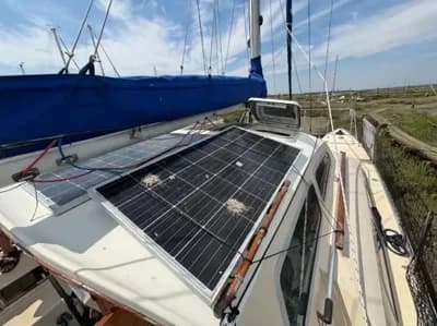 1980 Sailcraft Comanche 32 Boat for Sale in Tollesbury 3
