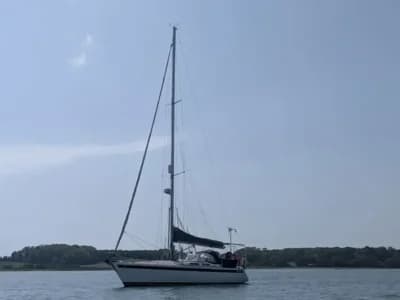 1998 Sweden Yachts 370 Boat for Sale in Ipswich 3