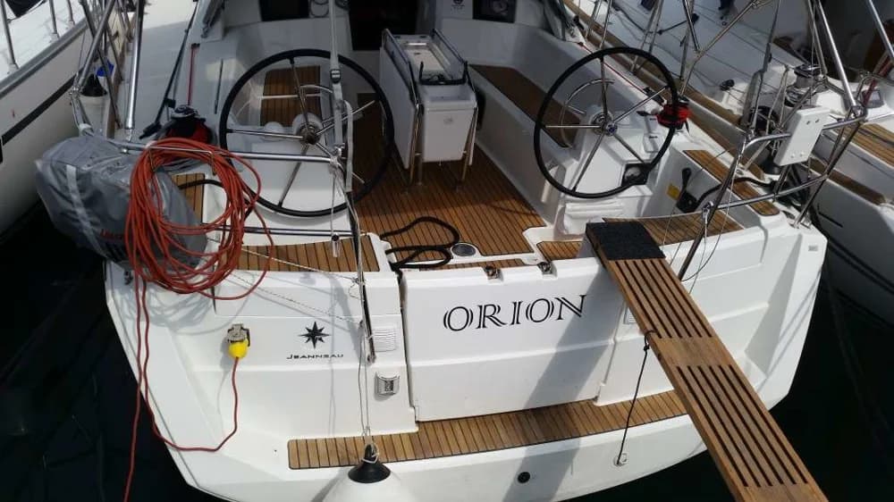 Jeanneau Sun Odyssey 379