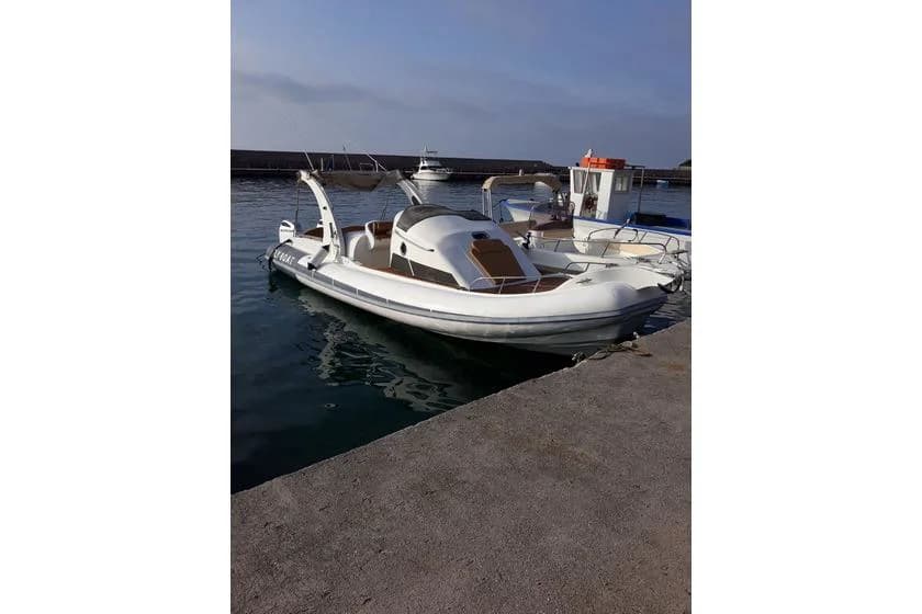 2013 Custom FB CASIRAGHI MARIA ELENA FLY BOAT DAITAN 33 | 10m