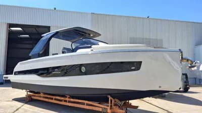 Sea Ray 250 Sun Sport 3