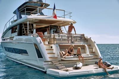 2023 Prestige X70 | 71 ft 2