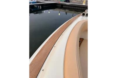 2013 Chris-Craft Launch 28 | 29 ft 3