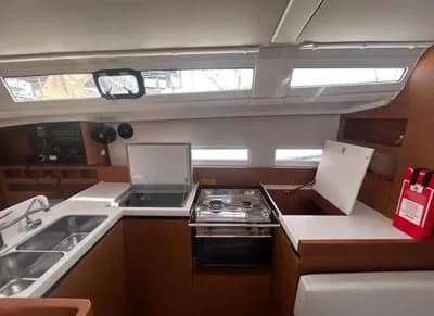 JEANNEAU SUN ODYSSEY 410 2