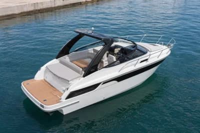 2025 Bavaria S30 | 31.3 ft 3