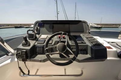 2023 Sirena Sirena Yacht 58 3