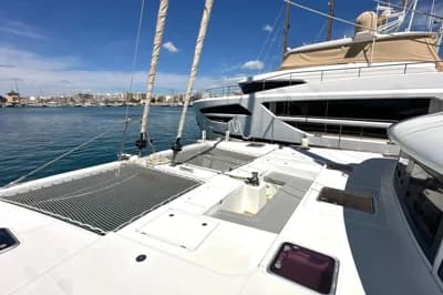 2015 Lagoon 560 S2 3