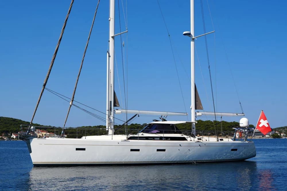 2012 Amel 55
