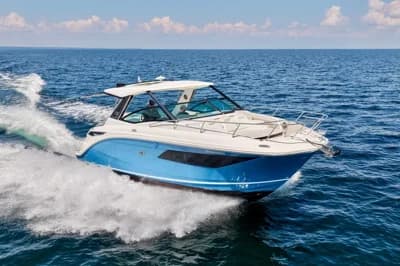 2020 Sea Ray Sundancer 320 | 32 ft 3
