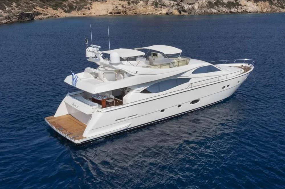 2003 Ferretti Yachts 760 | 76.9 ft