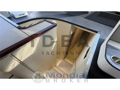 Azimut - Fly 68 3