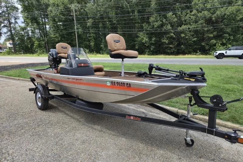 2018 Tracker Bass Tracker 40th Anniversary Heritage Edition