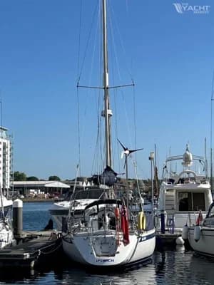 SWEDEN YACHTS 370 2