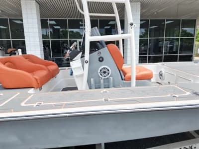 2017 Sterling 220XS 3