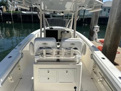 2018 Cobia 277 Center Console 3