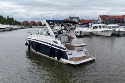 2016 Regal 28 Express | 28.8 ft 2