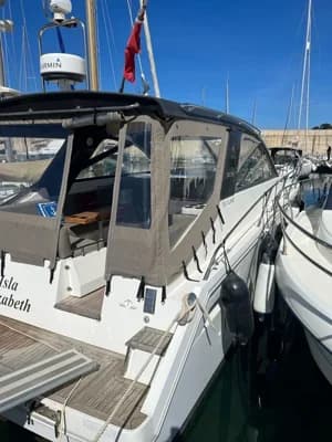 2010 Sealine SC35 | 36.4 ft 2