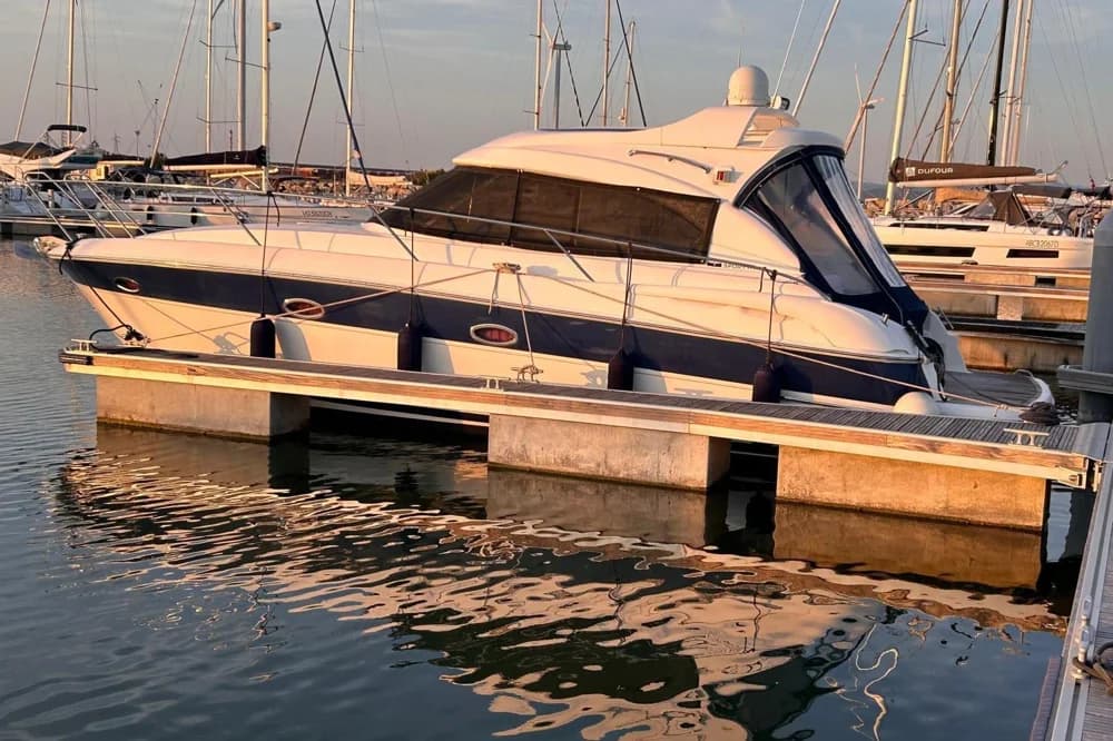 2009 Bavaria 33 Sport