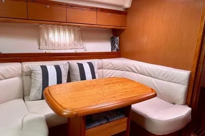 2009 Bavaria 33 Sport 3