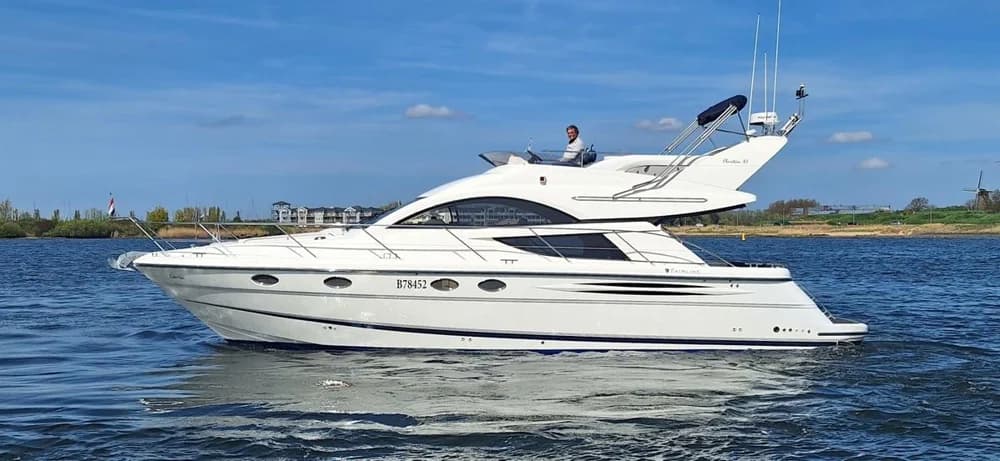 2003 Fairline Phantom 43