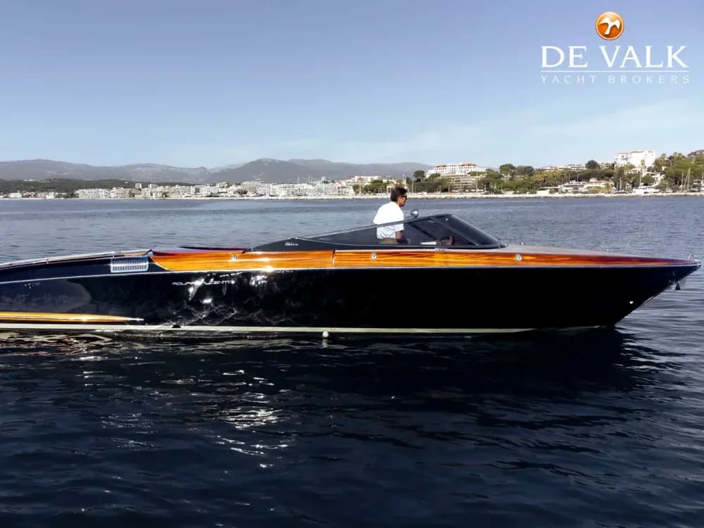 2007 Riva Aquariva Cento Boat for Sale in Contact De Valk Antibes