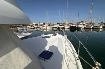 2016 Beneteau Swift Trawler 34 Fly 2