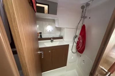 2016 Beneteau Swift Trawler 34 Fly 3