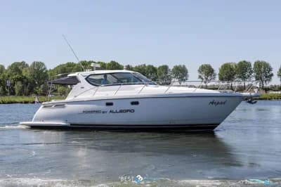 Tiara Yachts 4300 Sovran 2