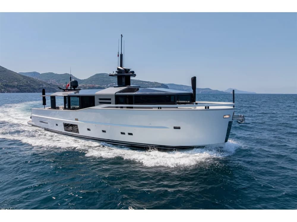 Arcadia Yachts Arcadia 85'