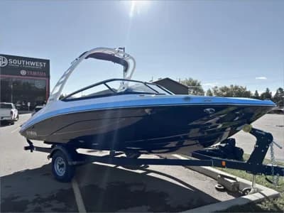2025 Yamaha Boats 195S - DEMO -LOW HOURS | 19.5 ft 2