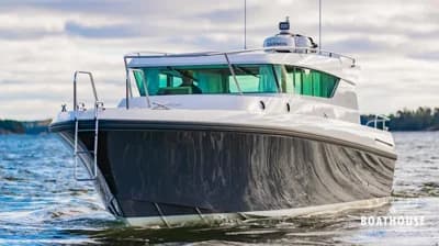 Delta Powerboats 340 SW 5