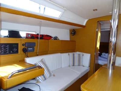 2020 Jeanneau Sun Odyssey 389 | 11m 2
