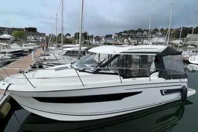 2018 Jeanneau Merry Fisher 895 | 9m 2
