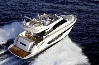 Cayman F 520 2