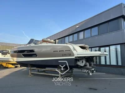 Invictus GT370 2