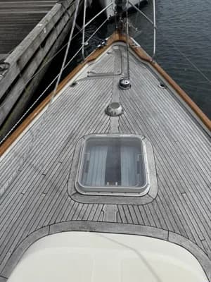 Hallberg-Rassy 352 3