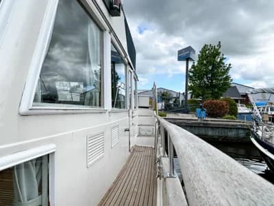 Grand Banks 42 Motoryacht 3