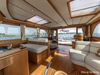 2005 Sturier 675 CS - Long Range Boat for Sale 3