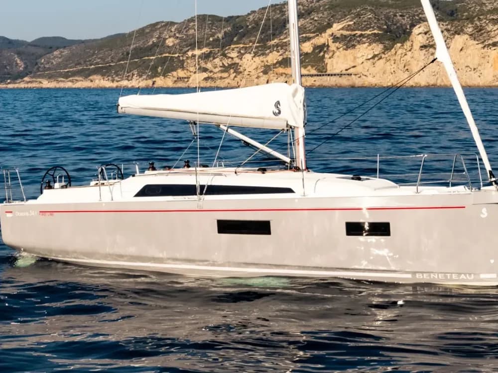 2026 Beneteau Oceanis 34.1 Boat for Sale in Ipswich