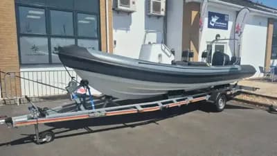 ISLAND RIBS 6.8M 2